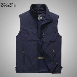 Men's Vests BOLUBAO Spring Men Waistcoat Outdoor Leisure Solid Colour Vest Young Middleaged Pography Fishing Casual Jacket Male 231010