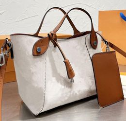 Designers Bags Hina tote Handbags Pm Mahina Womens Shoulder Bag leather Purse Double Handles Saling M54354 34x 18.5x 13 cm