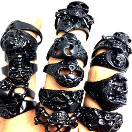 whole 50Pcs Black Skull Mix alloy rings man women finger ring Punk biker fashion Jewellery re287y