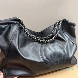 2023-Women Luxury Brand Bag New High Capacity Tote Bag Soft Sticky Feel Retro Silver Chain Shoulder Bag 45cm