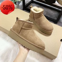 Designer Snow Boots Australia Classic Ultra Mini Platform Boot Women Tazz Slippers Tasman Suede Winter Wool Warm Booties Fur Sheep Skin Shoes Ankle Bootes U