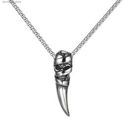 Other Fashion Accessories Halloween Skull Wolf Tooth Men Pendant Necklace Punk Stainless Steel Hip Hop Neck Jewellery Statement Q231011