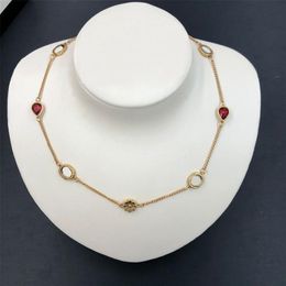 Ladies Fashion Letter Ruby Chains Necklace with Box Party Festival Gift Jewellery Bling Charm Exquisite Chain Trendy Outdoor Necklac222m