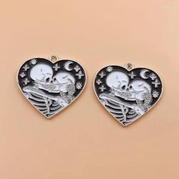 Charms 10pcs Enamel Halloween Black Skull Heart Shape Men And WomenPendant Necklace Keychain Pendant Earrings DIYKeychain