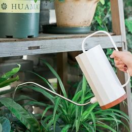 Sprayers 1.2L Long Spout Watering Can Plastic Flower Potted Watering Kettle Stainless Curved Mouth Indoor Plant Watering Bottle Tool 231010