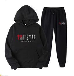 Mens Tracksuits Tracksuit Mens Nake Tech Trapstar Track Suits Hoodie Europe American Basketball Football Rugby Twopiece with Womens Long Trapstar Flee 3FWF
