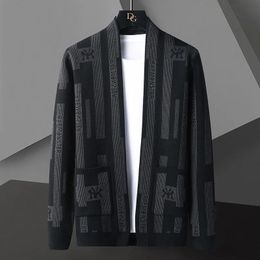 Men's Sweaters High end brand stripe printed knitted cardigan for men's spring and autumn fashion casual luxury sweater shawl coat men 231010