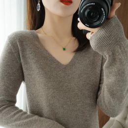 Women's Sweater's Sweaters Spring and Autumn Cashmere Sweater Fashion Sexy Pullover Vneck Knitted Top Long Sleeve Cashmer 231010