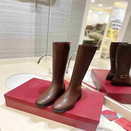 2023- Novas botas femininas de luxo: sola de borracha durável e antiderrapante, inovação e combinação inteligente clássica de sapatos da moda