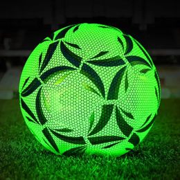 Balls Style Luminous Soccer Ball Reflective Night Glow Football Size 4 5 PU Slipresistant Adult Child Training futbol 231011