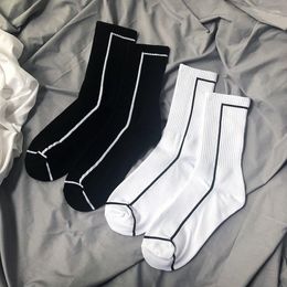 Women Socks Classic Solid Black And White Midline Unisex Student Mid Tube Japanese Couple Street Hip Hop Cotton