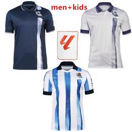 Real Sociedad 2023/2024 Maglie da calcio Sorloth Oyarzabal Shirt da calcio Silva 23/24 Sadiq Illarra Merino Carlos Fdez Camiseta Barrene Brais Mendez Uniforme per bambini