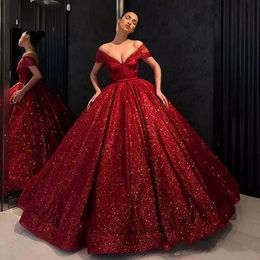 Sparkly Burgundy Sequin Quinceanera Dresses Off Shoulder V-Neck Floor Length Prom Occasion Dress Ball Gown Sweet 15 Party Gowns