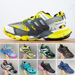 2023 Dirty Dad Shoes Triple S Track Trainers New Fashion Clunky Men and Women Designer Black Orange Ladies Walking Paris Shoe M11