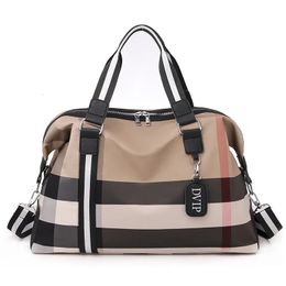 Duffel Bags 2023 Trendy Waterproof Oxford Short Distance Travel Duffle Hand Crossbody Ladies Shoulder Bag Women Messenger 231011