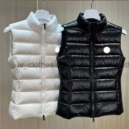 Coats designer Designer coats for women women Women's Down Tank Top Jacket Fashion Sleeveless Women's Down Vest Embroidered Emblem Coat Size S/M/L/XL