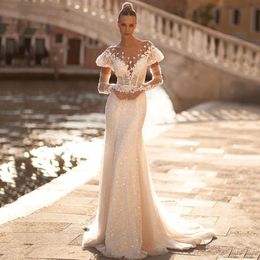 Short Sleeve V-Neck Mermaid Wedding Dress Sparkle Lace Appliques Luxury Bride Gown Button Train Vestido De Novia