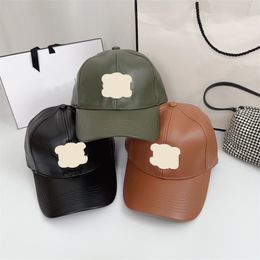 Men Women Baseball Hat Designer Classic Leather Stereotopic Embroidered Cap Unisex Spring Autumn Fashion Hats Casquettes Adjustable Caps