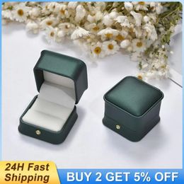 Jewellery Boxes Fashion Box Retro Multi Colours Ring Earrings Pendant Velvet Wedding Engagement Bridal Display Packaging Gift 231011