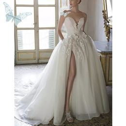 Abito da sposa con decalcomania a farfalla bianca con scollo a cuore, lunghezza del pavimento, strascico in tulle, cerniera, abito da sposa su misura