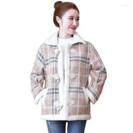 Women's Trench Coats 2023 Lamb Wool Short Autumn Winter Jackets Horn Buckle Lapel Plaid Casual All-match Outwear Thick Female Parka
