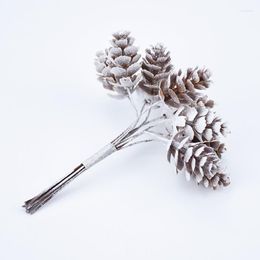 Decorative Flowers 10pcs/Bundle Artificial Plants Fake Pine Cone Christmas Home Decor Ornaments For Festival Party Year Accessories