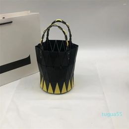 Shoulder Bags Shopping Basket Bucket Bag Splicing Colour Bump Handbag Female Frosted Folding Hand Fashion Lady