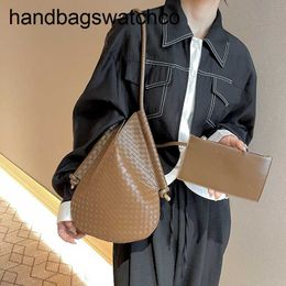 Luxury Bags Solstice BottegassVenetas Sheepskin Genuine Leather Handswen Large Capcity This popular for 2023 andA6I8