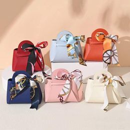 Gift Wrap 40pcs Leather Mini Handbag Bags With Bow Ribbon Candy Packaging Box Distributions Wedding Party Favour Wholesale
