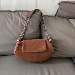 Designer-Tasche Damen-Umhängetasche Mittelalterliche Unterarmtasche Lässige All-in-One-Umhängetasche M8041