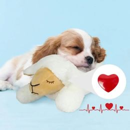 Dog Toys Chews Heartbeat Puppy Toy Low Decibel Red Heart Separation Relief Comfort Behavioural Training Aid Plush Toys For Cat Dog Pets Supplies 231011