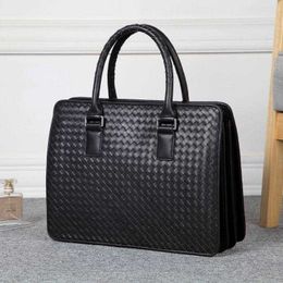 Men/Women Bag Briefcase Laptop Bag 37cm*28cm*11cm in Black VenetaBoteggs Bvs Woven Calfskin Italy Underarm Bags Bussiness Handbag Designer Bag Large Capacity Yrwe