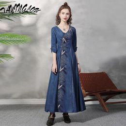 Urban Sexy Dresse Clothing 2023 Slim Vintage Vestidos MidLength Denim Dresses Chinese Cheongsam Plate Button Embroidery Dress 82362 231011