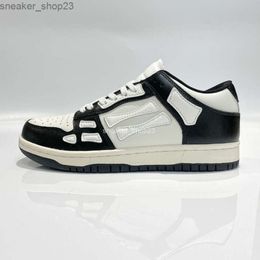 Designer Mens 2023 Shoe Skel Shoes Sneaker Amiiri Chunky Top Low Bone Same Black-and-white Grey Tide Brand High Top Leisure Sports Board