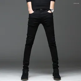 Мужские джинсы 2023 Высокое качество повседневные тонкие бла прямые брюки-карандаш модные уличные узкие джинсовые брюки