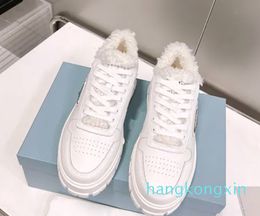 Luxury Designers Casual Shoes Sneakers Casual Dress Tennis Shoes Men Women Lace Up Classic White Leather Pattern Bottom Cat Tiger Print Sports Lover