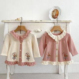 Cardigan Autumn Spring born Baby Girls Sweater Coat Long Sleeved Knitted Floral Embroidery Toddler Girl Knitting 231012
