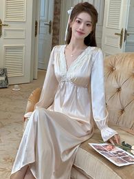 Women's Sleepwear Long Sleeve Pyjamas Nightgowns Women Spring Autumn Sexy Lace V-Neck Princess Home Wear Victorian Nightdress
