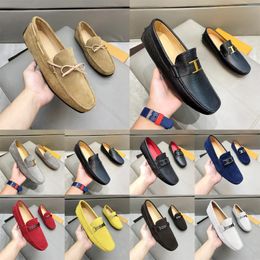 2023 Men Designer casual dress shoes flat mens leather loafers city gommino driving loafer suede genuine leather T Embellished non-slip Size EU38-44