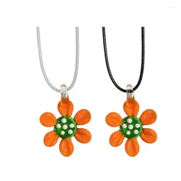 Pendant Necklaces Adjustable Chain Flower Clavicle Eye Catching Glass Necklace Blossom For Valentine Day