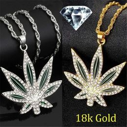 Chokers Fashion Mens Jewellery Gold Plated Punk Hip Hop Big Maple Leaf Zircon Pendant Necklace for Men Chain Stainless Steel Jewellery 231011