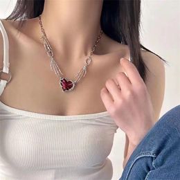 Pendant Necklaces Gothic Dark Red Love Heart Necklace For Women Sliver Ghost Claw Choker PunkClavicle Personality Chain Halloween Gifts