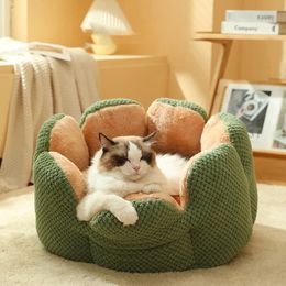 Cat Beds Furniture Cat Bed Petal-shaped Dog Beds Kennel Winter Warm Kitten House Soft Plush Round Basket Fluffy Puppy Cushion Mat Pet Suppiles 231011