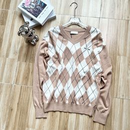 Loose and slim contrast V-neck diamond pullover knit sweater soft and comfortable fashion Warm Knitwear for women