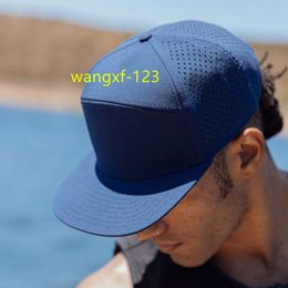 Ball Caps Custom 7 Panel Waterproof Trucker Hat Laser Cut Perforated Golf Caps Flat Brim Performance Snapback Hats with Rubber Patch