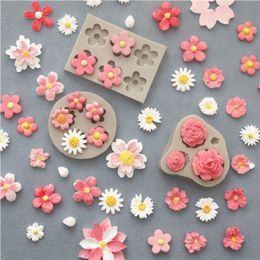Daisy Mould Mini Daisy Cake Moulds for Chocolate Cookie Candy Baking Tool 1221414