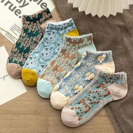 Women Socks 5Pairs Women's Vintage Embossed Cotton Trending Short Shallow Mouth Floral Patterned Crew
