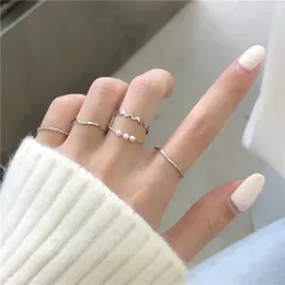 Cluster Rings VSnow Creative Gold Silver Colour Metal Imitation Pearl Beaded Ring For Women Twist Wave Luxury Party Temperament Jewellery