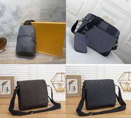 Women Shoulder Bags canvas leather Designers Messenger Bag Famous Trip Postman Classic Handbag Briefcase Crossbody Good quality Wallet