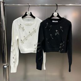 Women's Sweaters PREPOMP 2023 Autumn Arrival Long Sleeve Ripped Holes Metal Pin Design Sweater Women Knitting Pullovers GL633